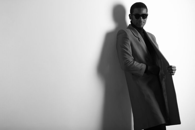 Manteau long pour homme : qu'est-ce qui caractérise un modèle confortable ?